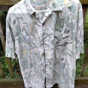 Men's XL Tommy Bahama Short-Sleeved Shirt